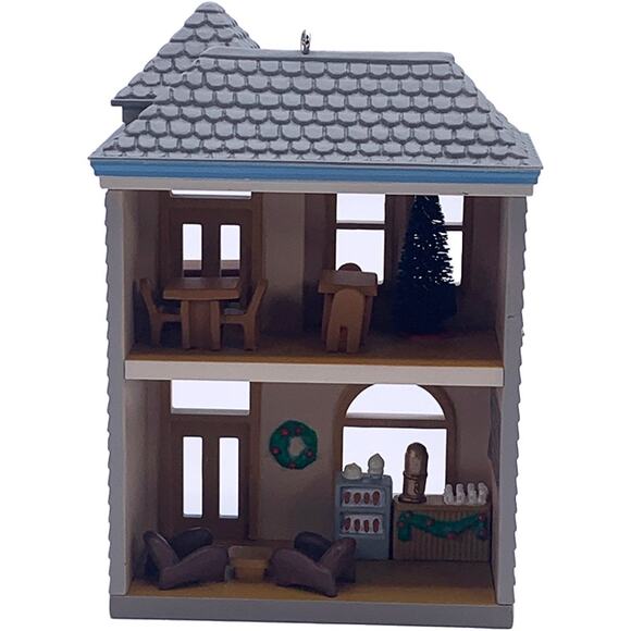 Hallmark Keepsake Korners 2021 Coffee Shop Collectible Christmas Ornament in Box - Picture 4 of 6